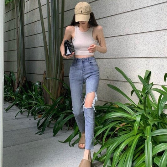 复古修身窄脚牛仔长裤